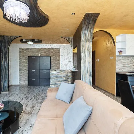 Apartment Lifestyle 57 *
