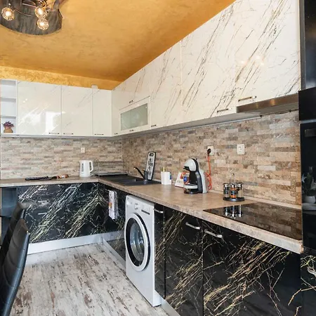 Apartment Lifestyle 57